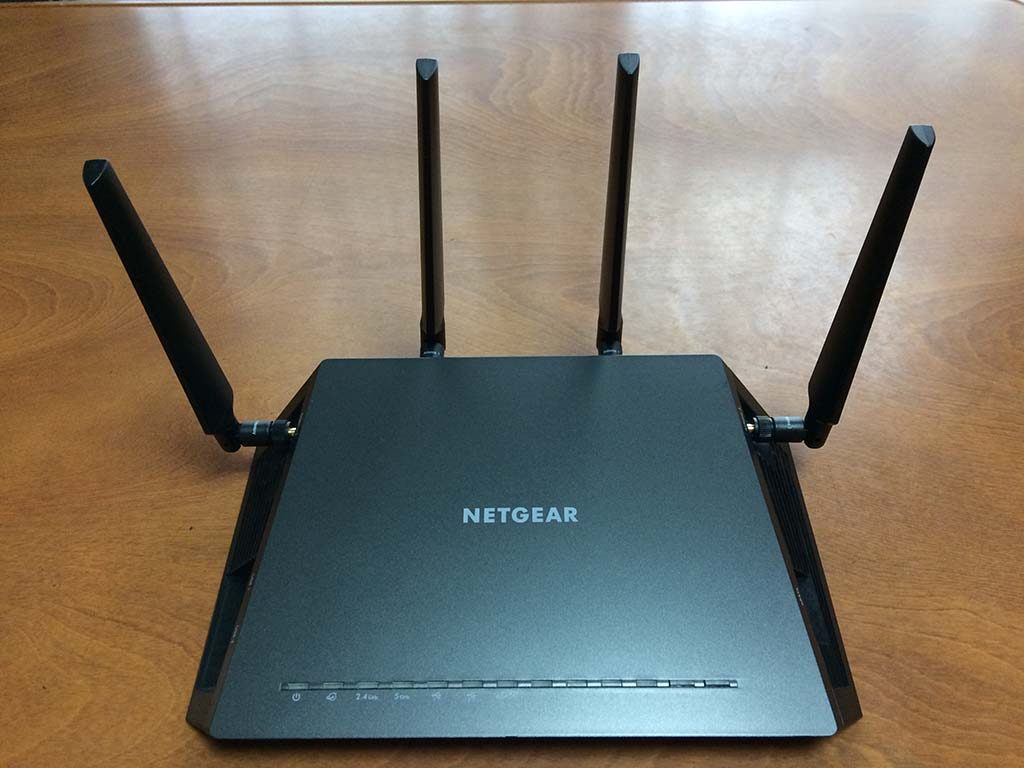 NETGEAR R7800です